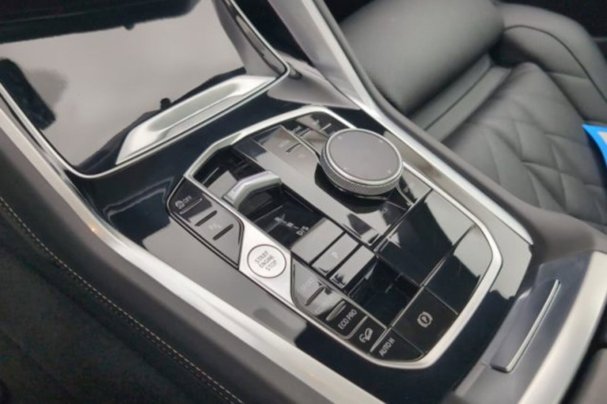 BMW X6 xDrive30d 48V Msport (8)