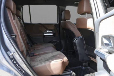 Mercedes-Benz GLB 200 AMG Line Advanced Plus auto (5)