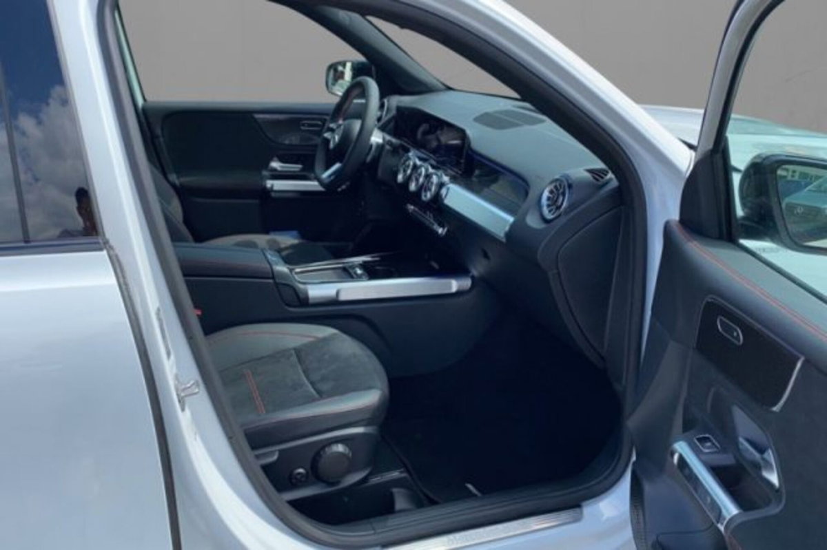 Mercedes-Benz GLB 220 d AMG Line Advanced Plus 4matic auto 7p.ti (7)