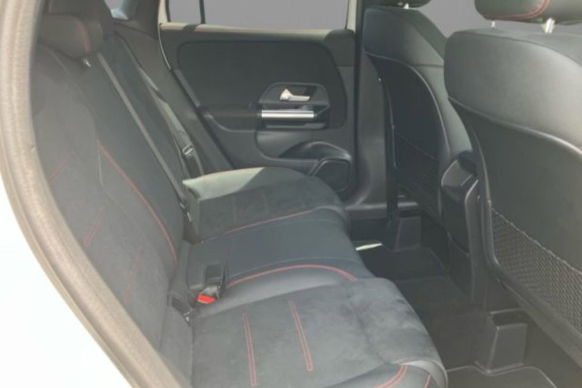 Mercedes-Benz GLA SUV 180 AMG Line Advanced Plus Digital Edition auto (8)