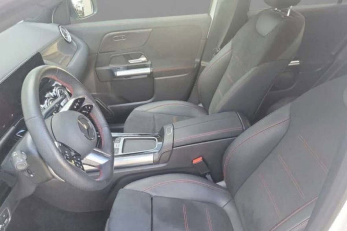 Mercedes-Benz GLA SUV 180 AMG Line Advanced Plus Digital Edition auto (7)