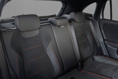 Mercedes-Benz GLA SUV 250 e phev AMG Line Advanced Plus auto (8)