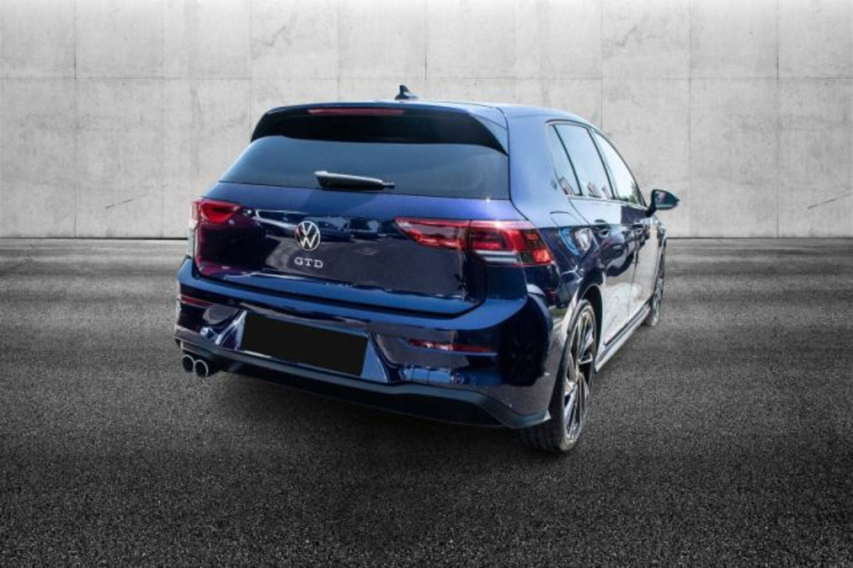 Volkswagen Golf 2.0 TDI GTD DSG (2)