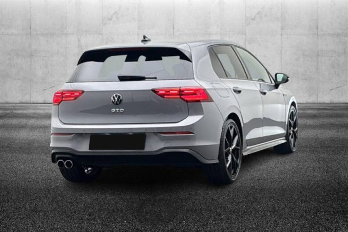 Volkswagen Golf 2.0 TDI GTD DSG (3)