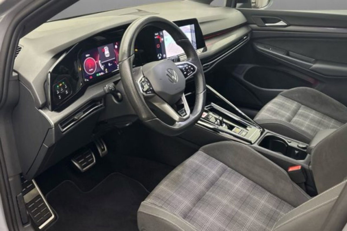 Volkswagen Golf 2.0 TDI GTD DSG (7)
