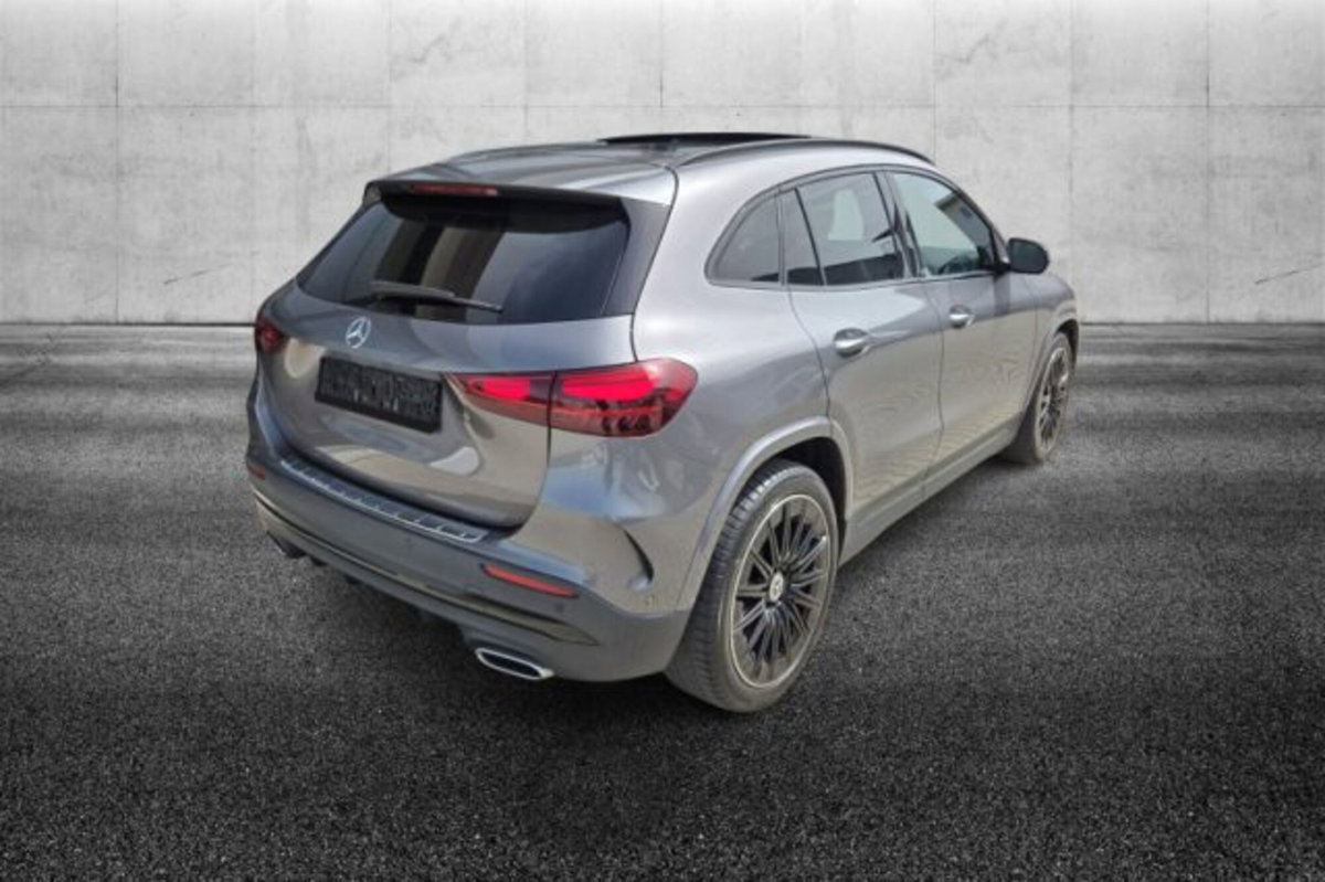 Mercedes-Benz GLA SUV 200 d AMG Line Advanced Plus 4matic auto (4)
