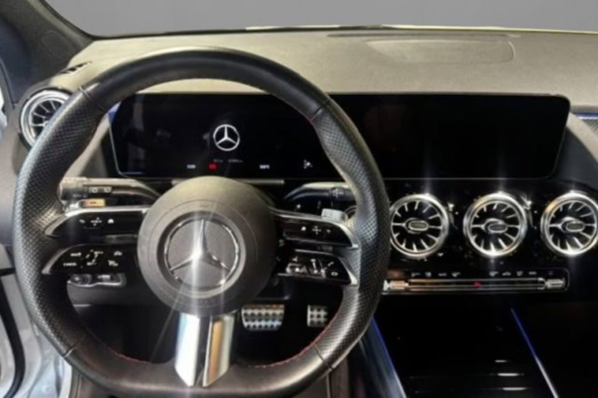 Mercedes-Benz GLA SUV 200 d AMG Line Advanced Plus 4matic auto (3)