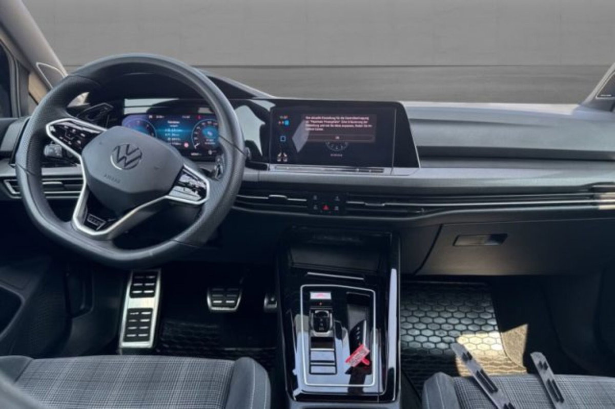 Volkswagen Golf 2.0 TDI GTD DSG (6)
