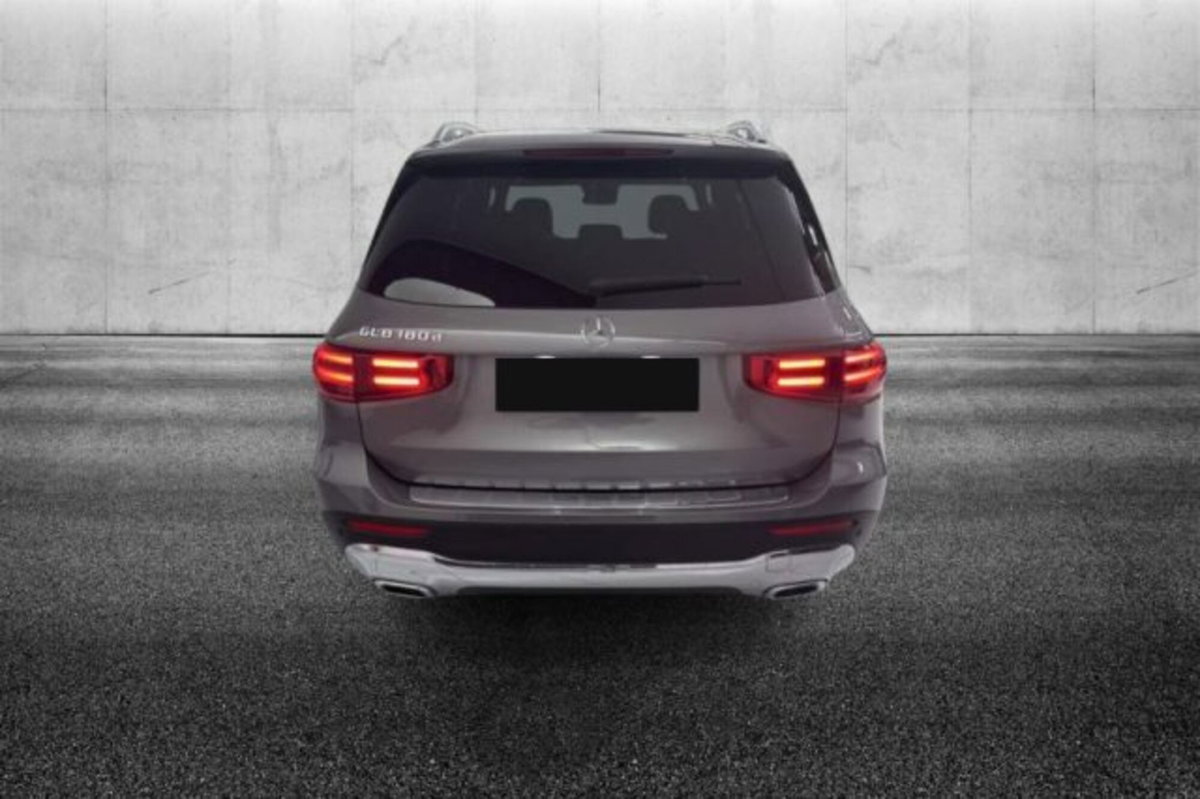 Mercedes-Benz GLB 180 d Progressive Advanced auto 7p.ti (4)