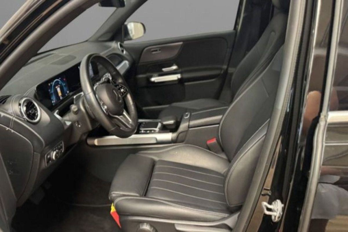 Mercedes-Benz GLB 200 d Progressive Advanced auto 7p.ti (6)