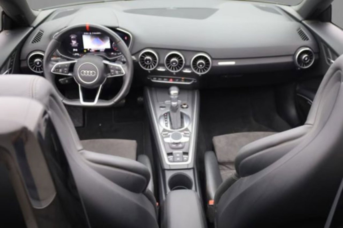 Audi TT Cabrio 45 TFSI quattro S tronic (6)
