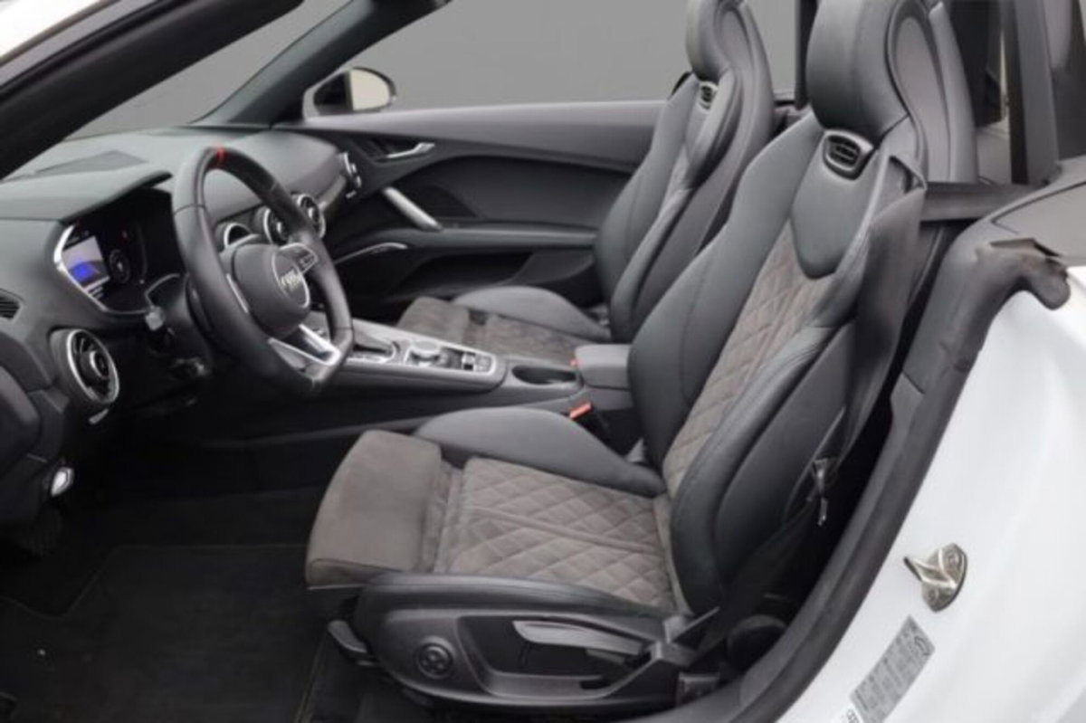 Audi TT Cabrio 45 TFSI quattro S tronic (7)