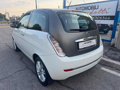 Lancia Ypsilon 1.2 Argento (7)