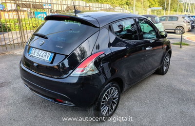 Lancia Ypsilon 1.0 FireFly 5 porte S&S Hybrid Gold Plus (12)