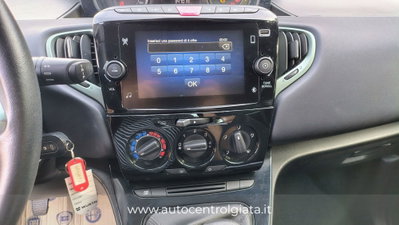Lancia Ypsilon 1.0 FireFly 5 porte S&S Hybrid Gold Plus (7)