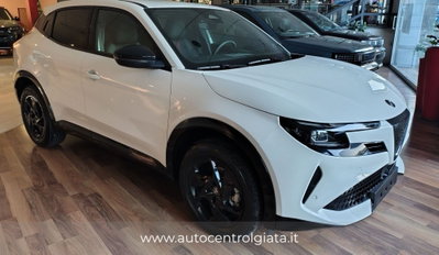 Alfa Romeo Junior 1.2 ibrida Ti 145cv edct6 nuova