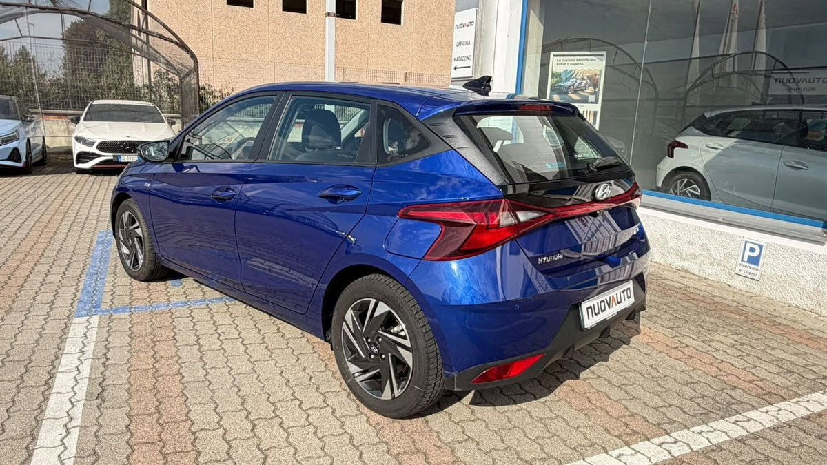 Hyundai i20 1.0 T-GDI 48V iMT ConnectLine (3)