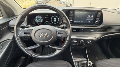 Hyundai i20 1.0 T-GDI 48V iMT ConnectLine (5)
