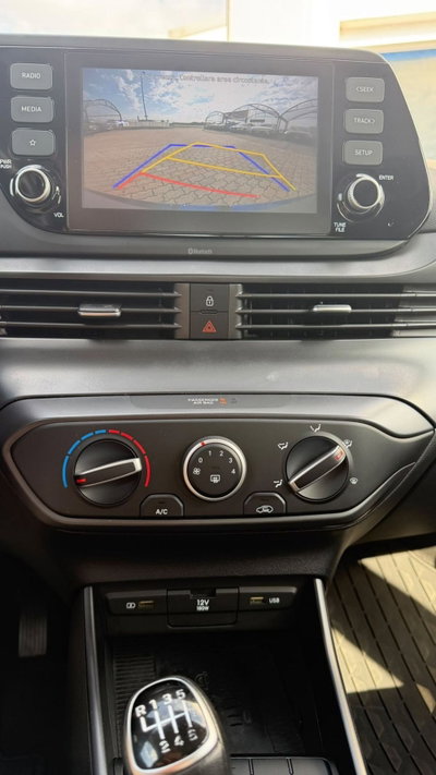 Hyundai i20 1.0 T-GDI 48V iMT ConnectLine (8)