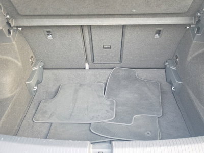 Volkswagen T-Roc 1.5 tsi Style (17)
