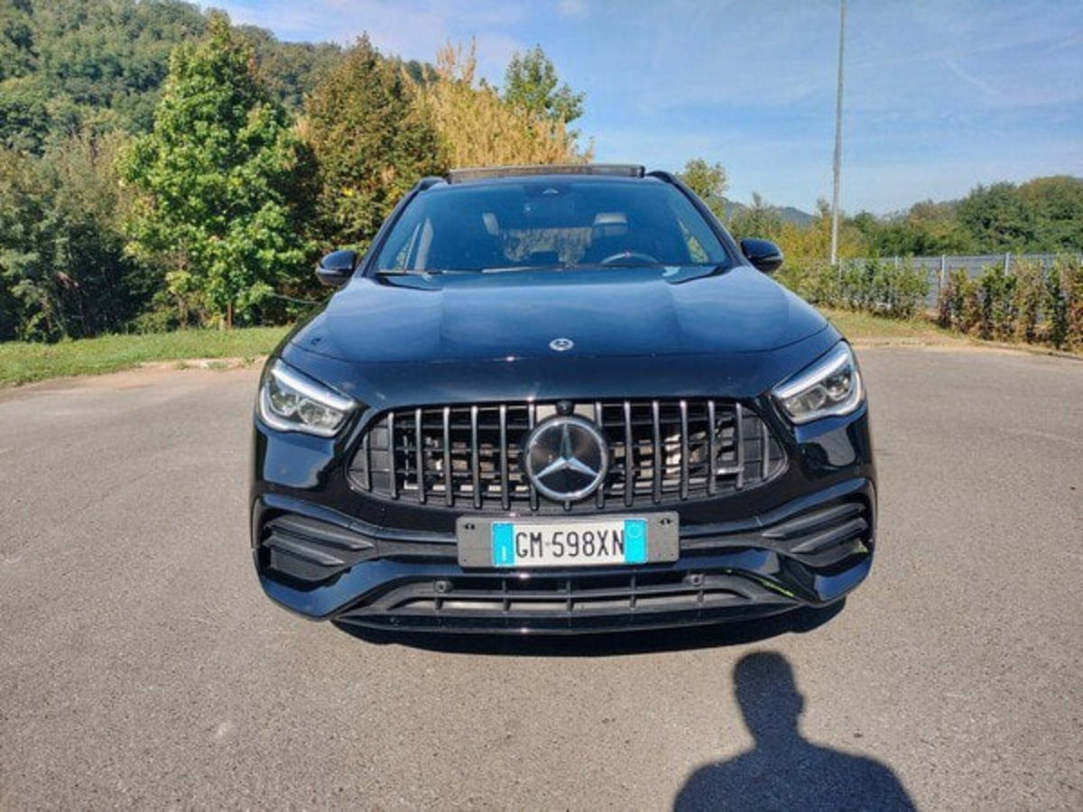 Mercedes-Benz GLA SUV 35 4Matic AMG (2)