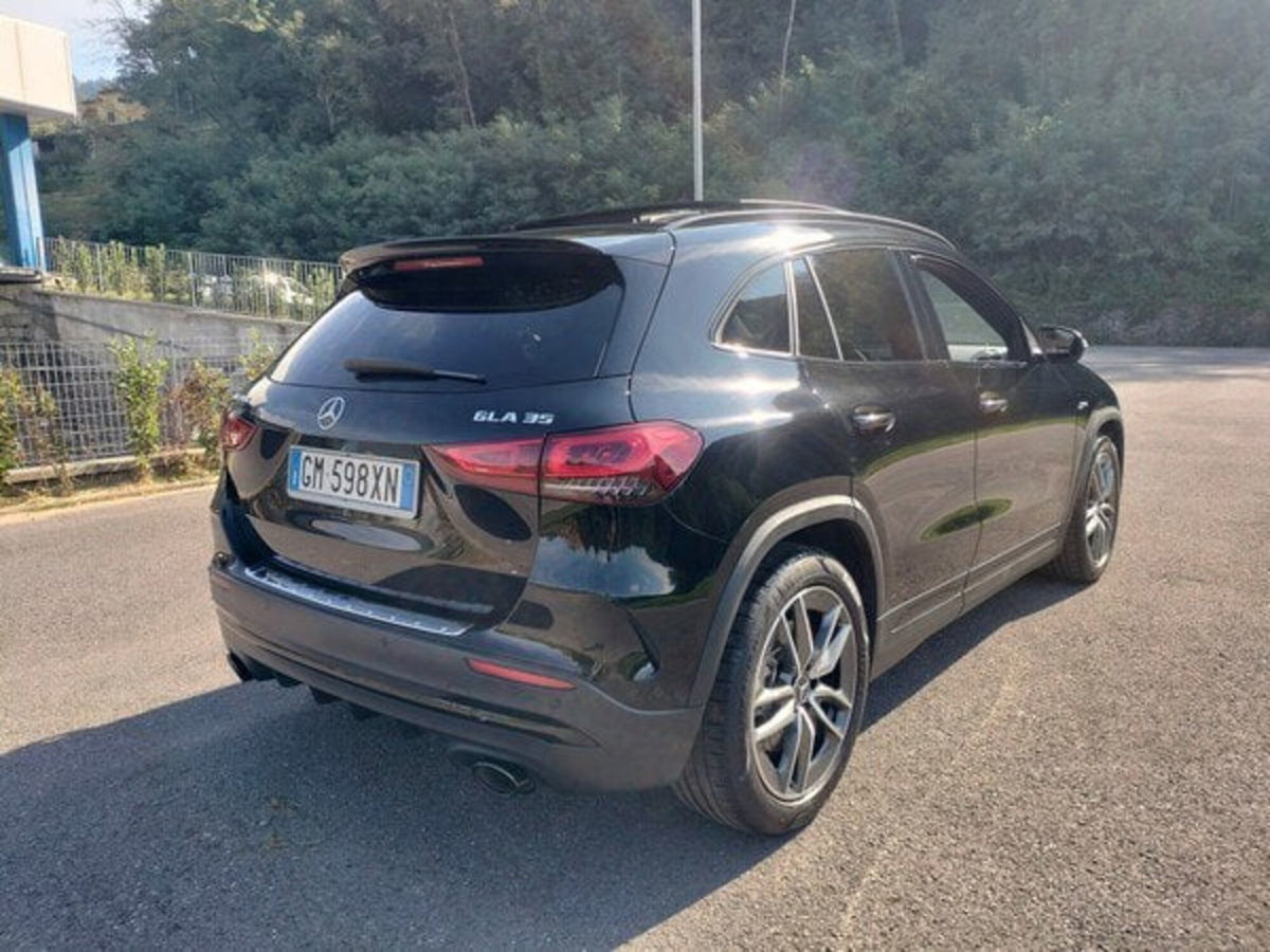 Mercedes-Benz GLA SUV 35 4Matic AMG (6)
