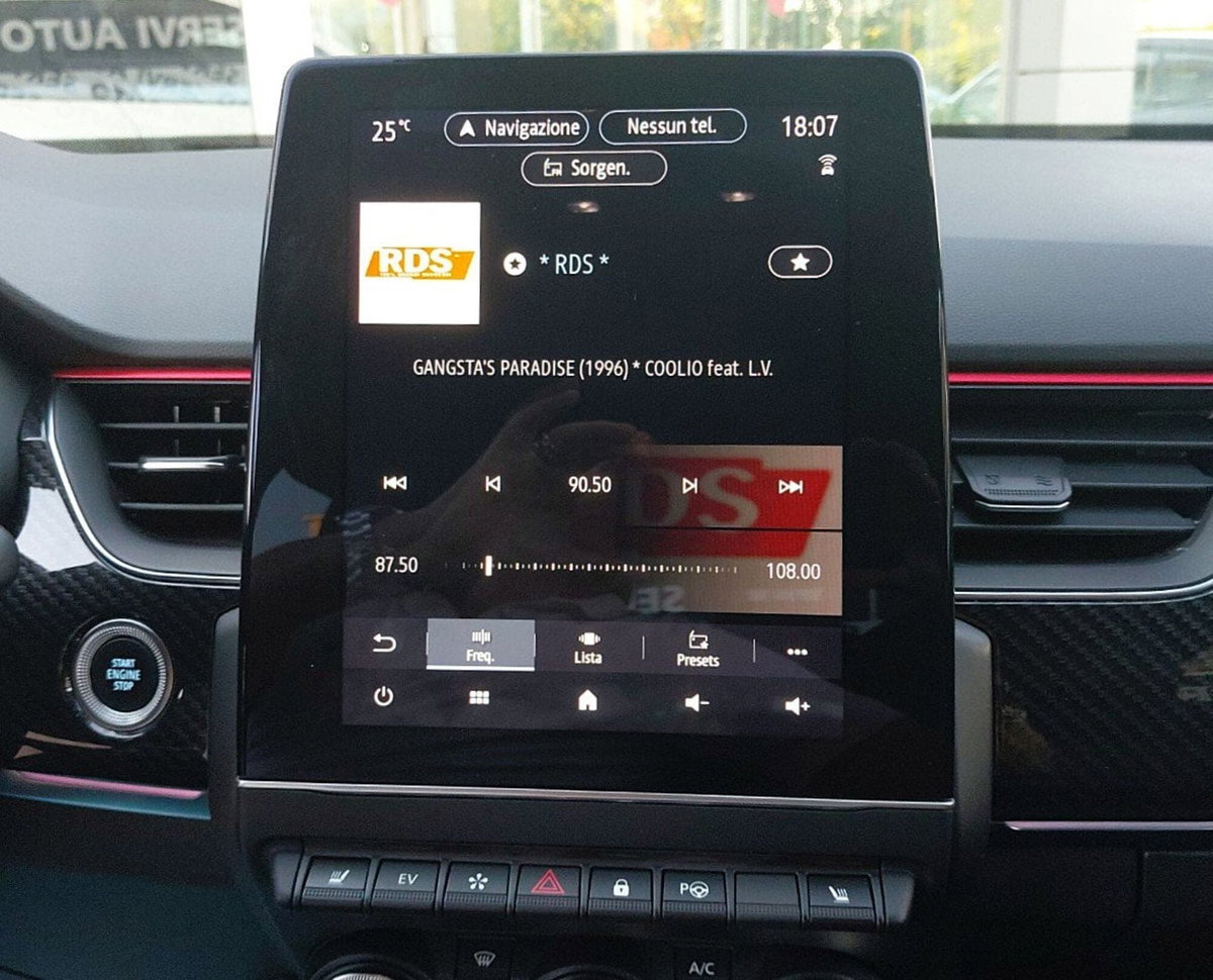 Renault Arkana E-Tech 145 CV R.S. Line (14)
