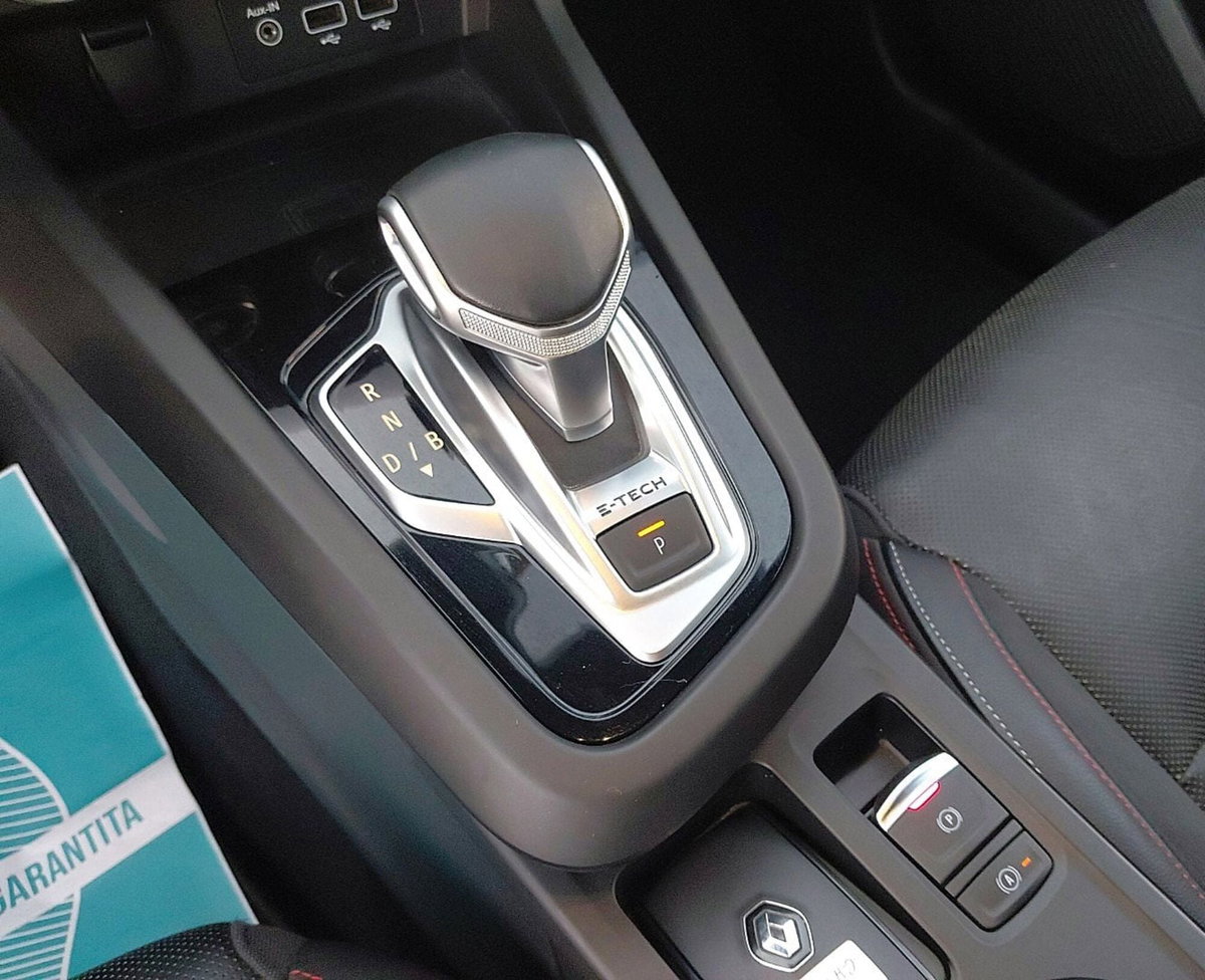 Renault Arkana E-Tech 145 CV R.S. Line (15)