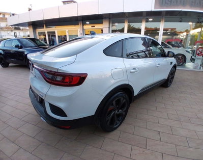 Renault Arkana E-Tech 145 CV R.S. Line (5)