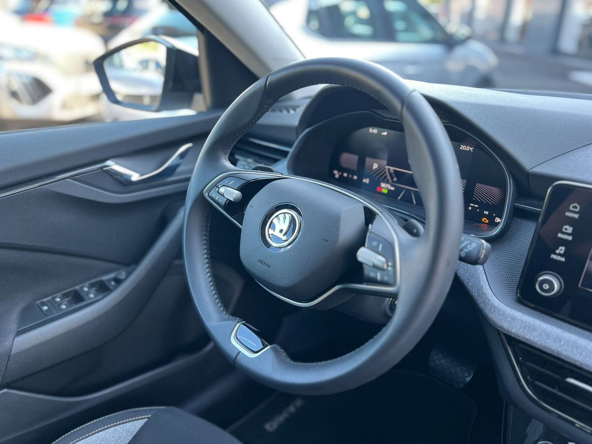 Skoda Kamiq 1.0 tsi Style 115cv dsg (13)