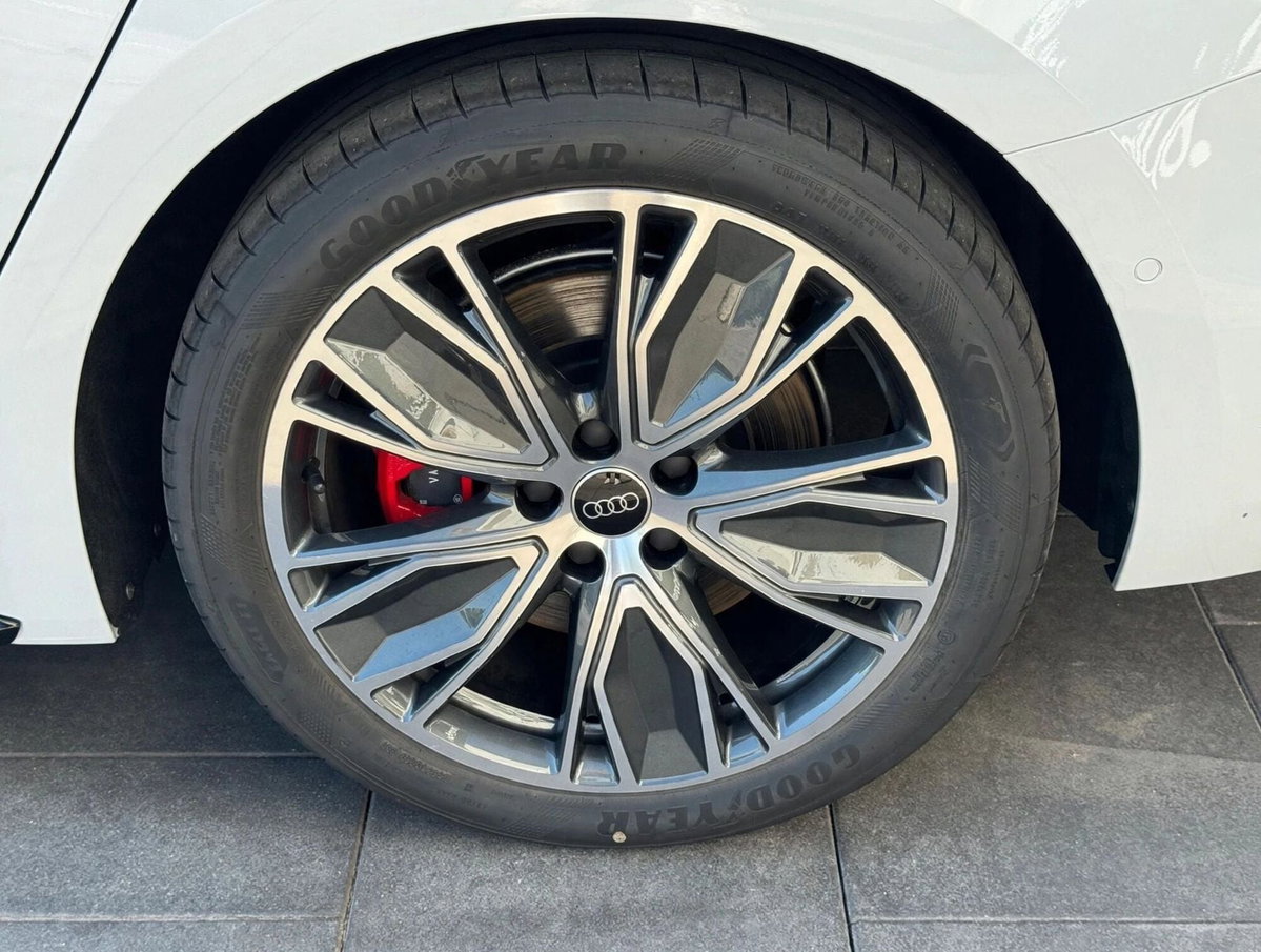 Audi A5 Avant 2.0 tdi mhev+ S line edition 204cv s-tronic (7)