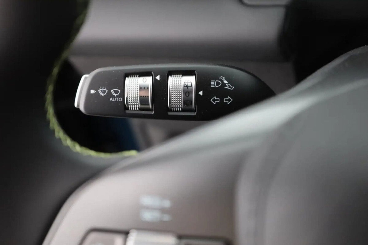 Byd Atto 2 DM-i 1.5 phev Boost 212cv (19)