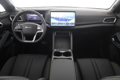 Byd Atto 2 DM-i 1.5 phev Boost 212cv (6)