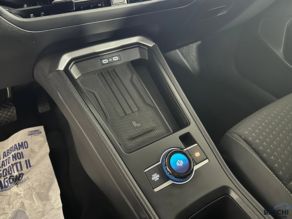 Volkswagen T-Roc 1.5 etsi Life 115cv dsg (14)