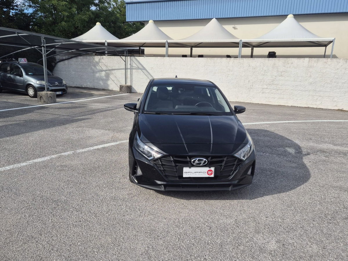 Hyundai i20 1.2 MPI MT ConnectLine