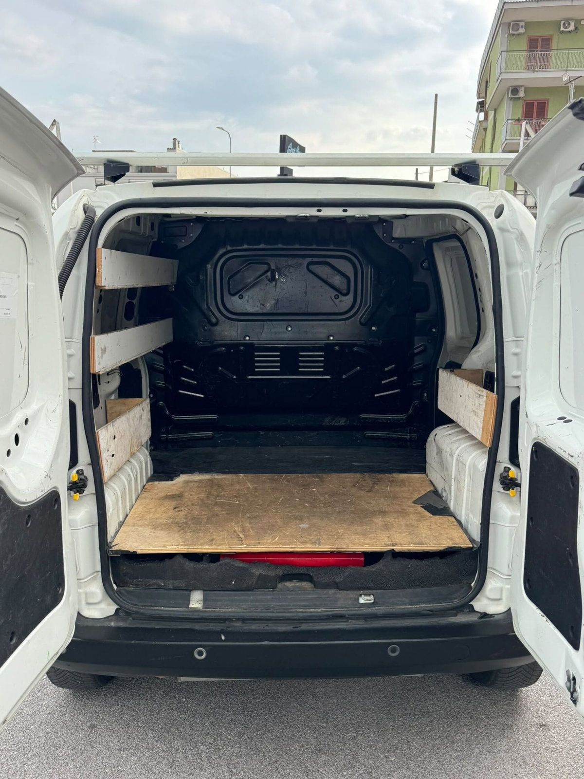 Fiat Fiorino 1.4 8V CNG 70CV Cargo SX (16)
