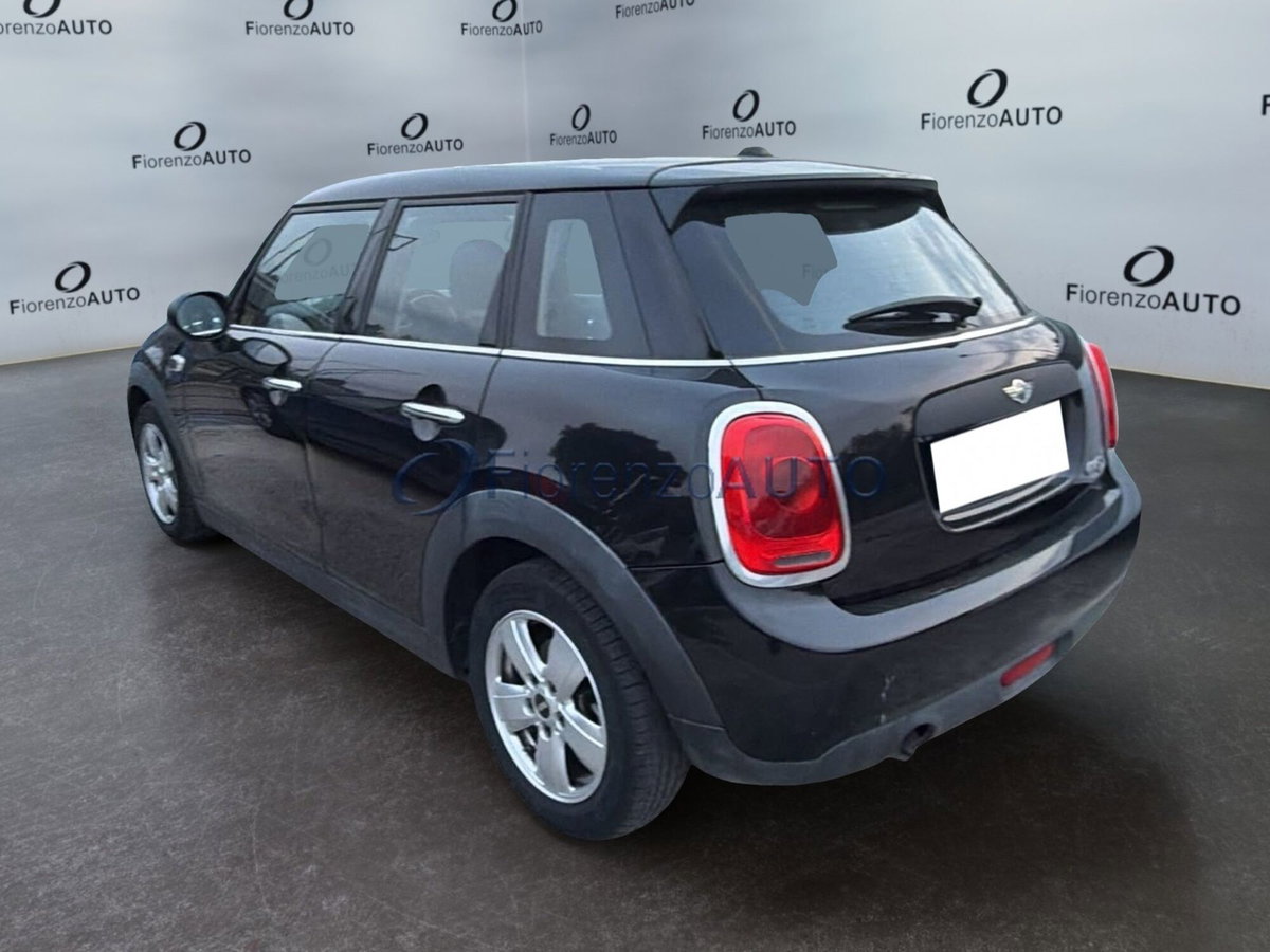 MINI Mini 1.5 One D Business (2)