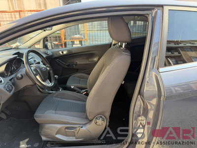 Ford Fiesta 1.0 EcoBoost 100CV 3 porte Titanium (8)
