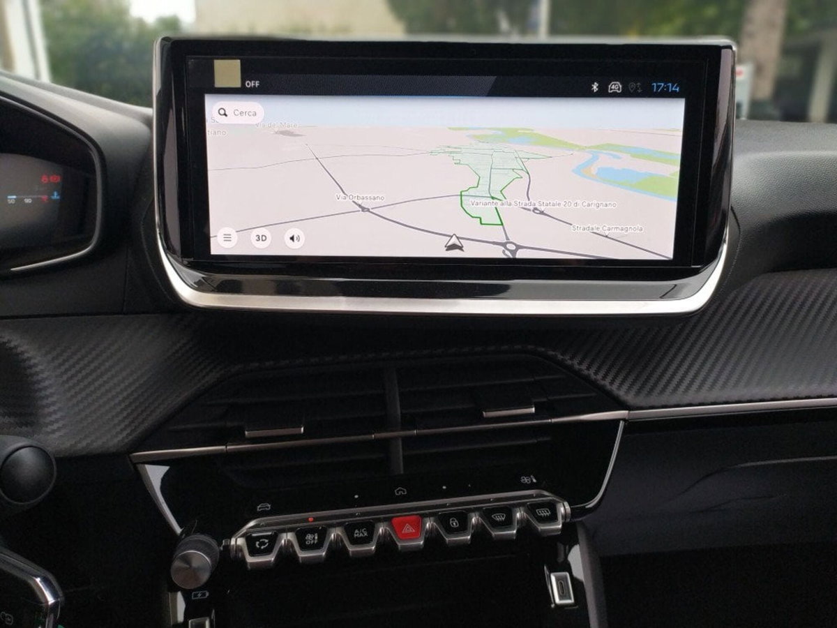 Peugeot 208 PureTech 100 Stop&Start 5 porte Allure (4)