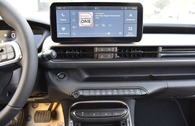 Jeep Avenger 1.2 turbo e-hybrid mhev Summit fwd 110cv edct6 (19)