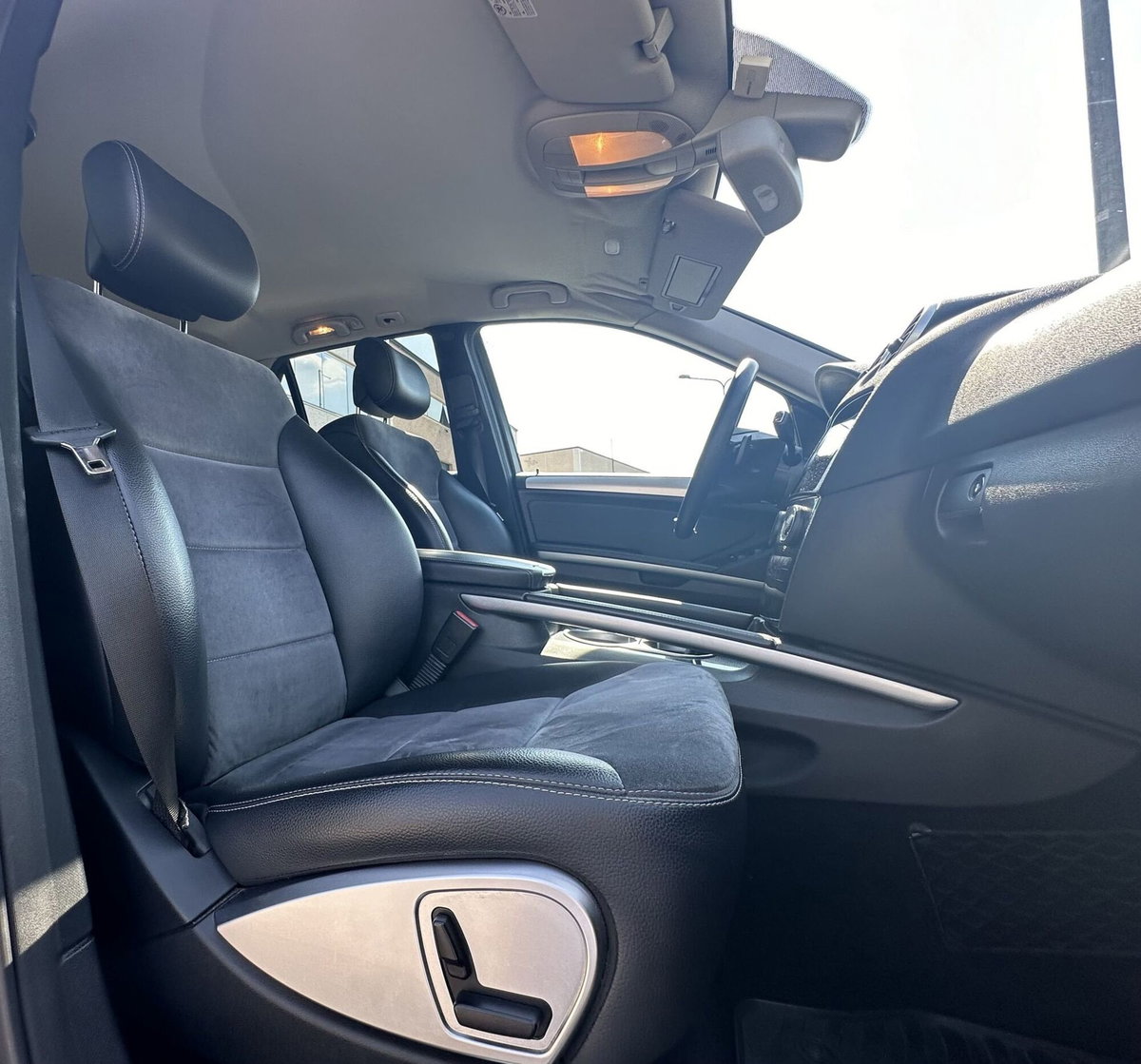 Mercedes-Benz Classe ML 350 BlueTEC Chrome (11)