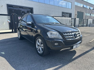 Mercedes-Benz Classe ML 350 BlueTEC Chrome (3)