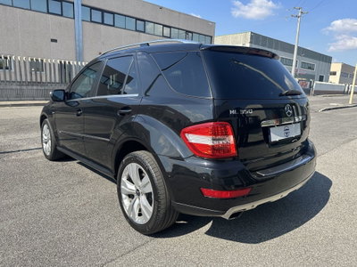 Mercedes-Benz Classe ML 350 BlueTEC Chrome (6)