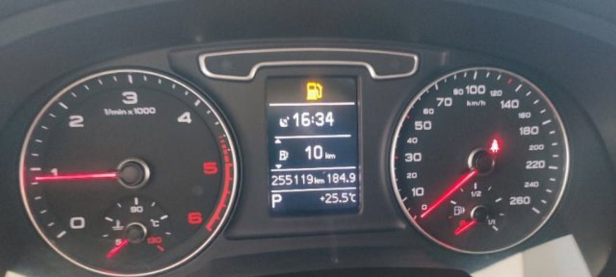 Audi Q3 2.0 TDI quattro Advanced Plus (5)