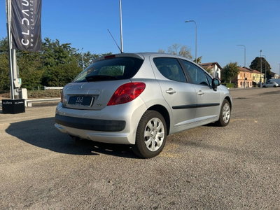 Peugeot 207 HDi 70CV 5p. XS (4)