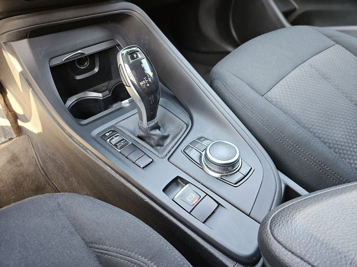 BMW X1 sDrive16d Business Advantage (15)
