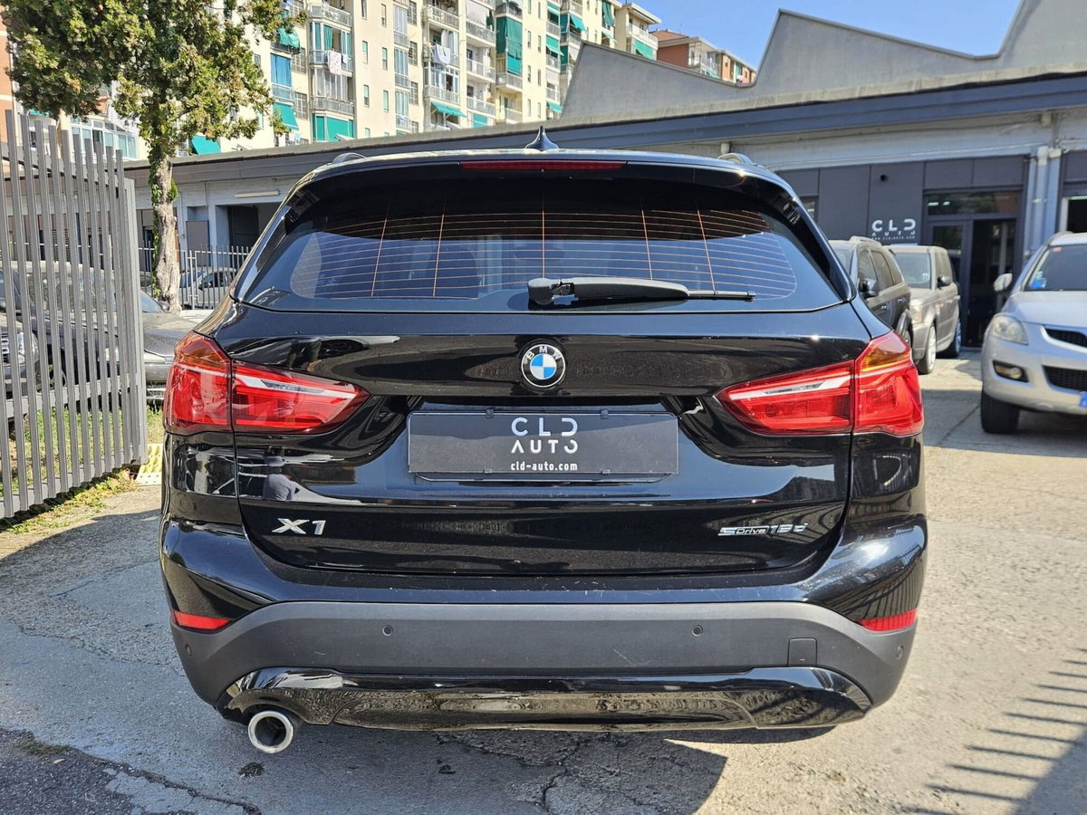 BMW X1 sDrive16d Business Advantage (5)