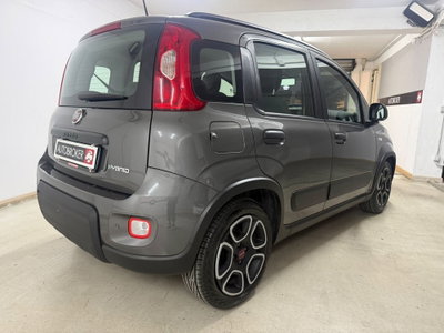 Fiat Panda 1.0 FireFly S&S Hybrid City Cross (4)