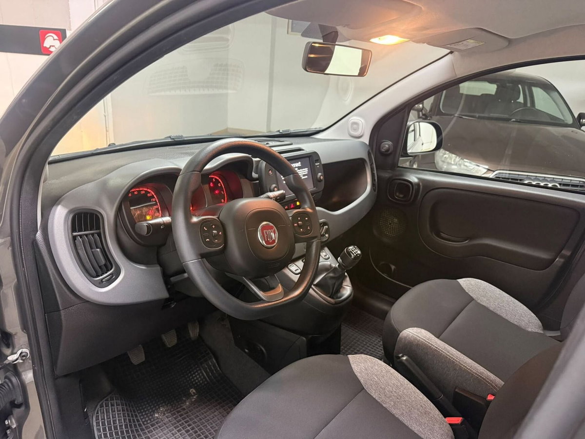 Fiat Panda 1.0 FireFly S&S Hybrid City Cross (7)