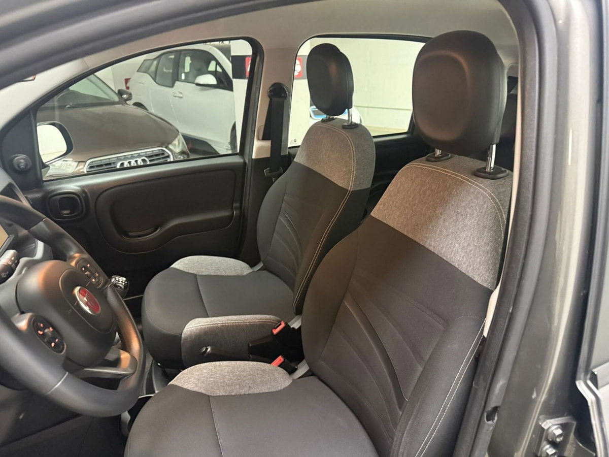 Fiat Panda 1.0 FireFly S&S Hybrid City Cross (8)